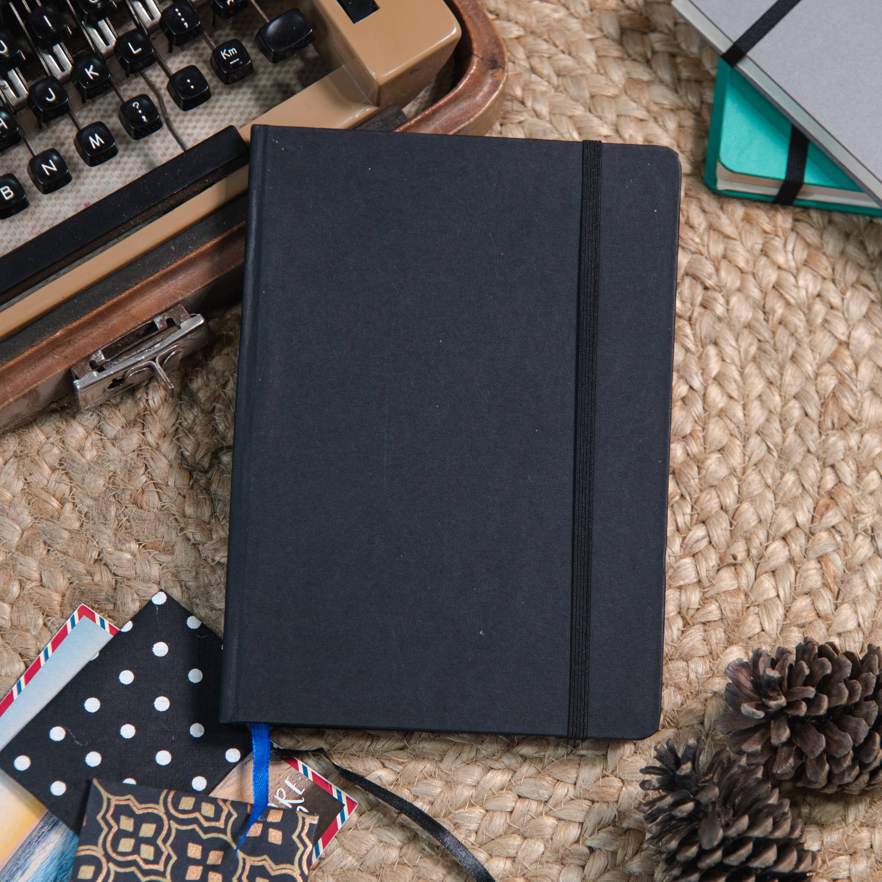 R K Handicrafts and Exporters – Großhandel Notizbücher – Hardcover-Tagebuch mit Buckram-Einband0