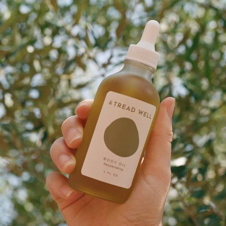 & Tread Well - Wholesale Bath/Body Oil - Body Oil0