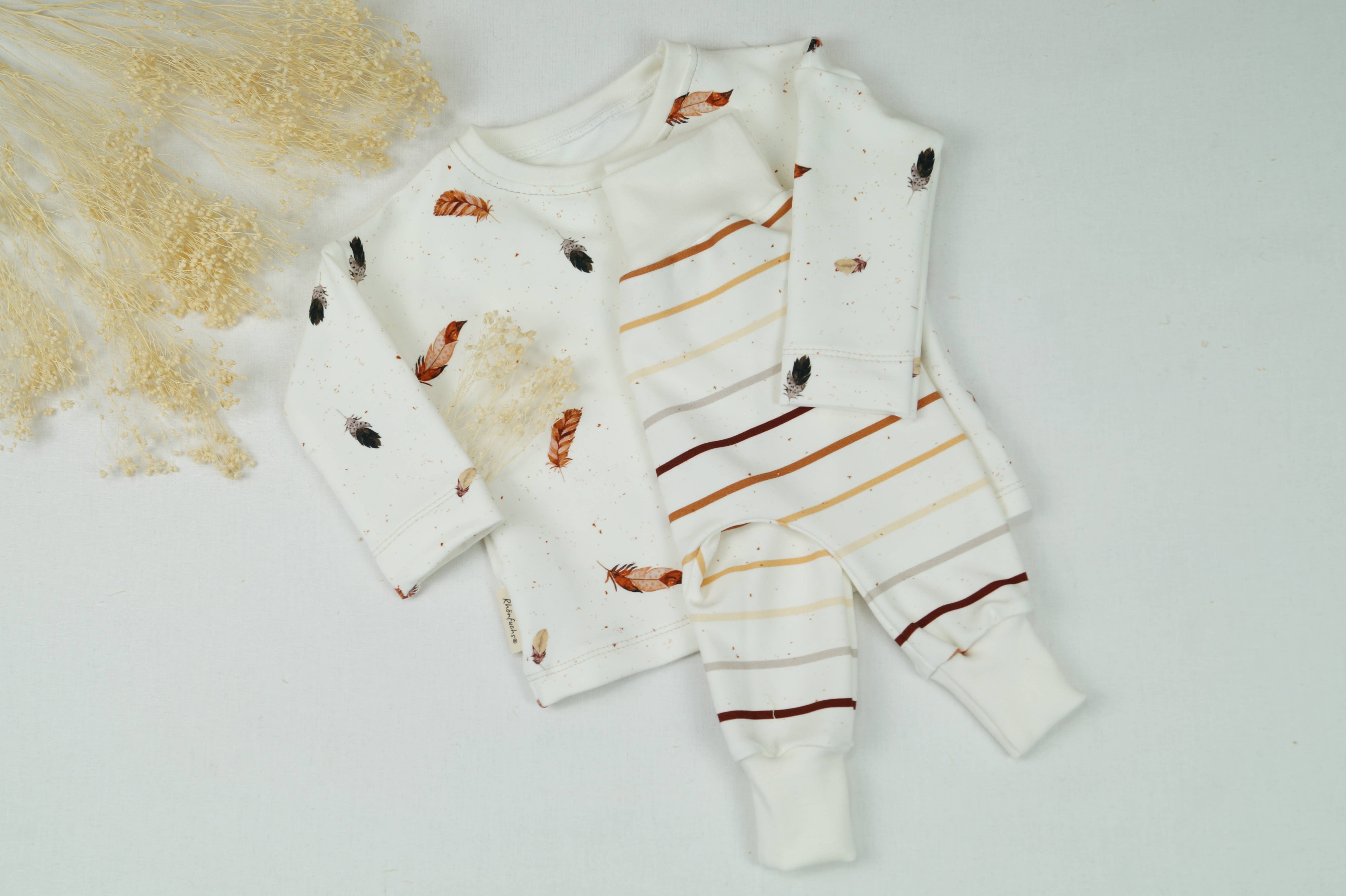 Rhönfuchs - Wholesale Clothing Set - Baby - “Feather & Stripes” baby set0