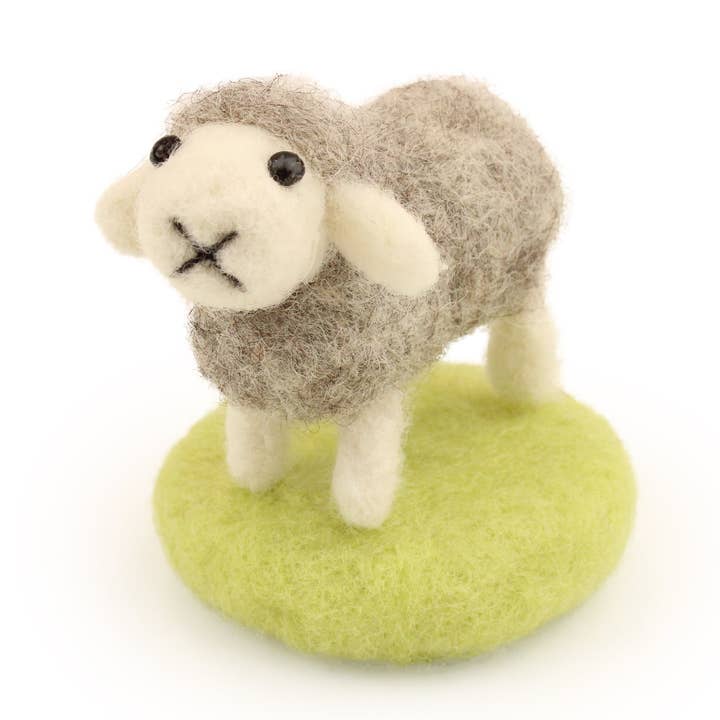 The Makerss - Wholesale Craft Sewing Kit - Sheep Amiguwoolli Mini Needle Felt Kit0