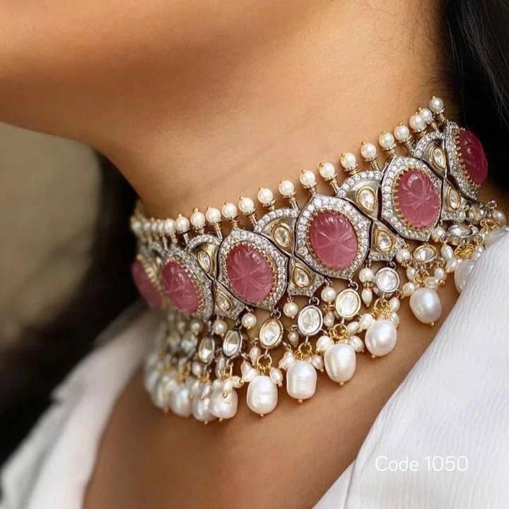 Gulbano Pearl Drop Choker for wholesale by Vinnis Jewelry