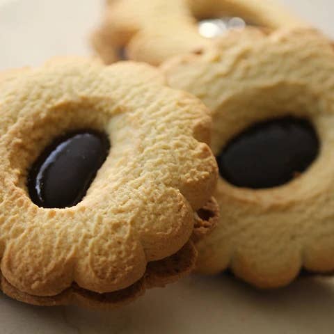 Long Island Candy Factory - Vendita all'ingrosso Biscotti - Joey's NY MiNi Clamshell Linzer Crostata e gelatina di lamponi 10oz1