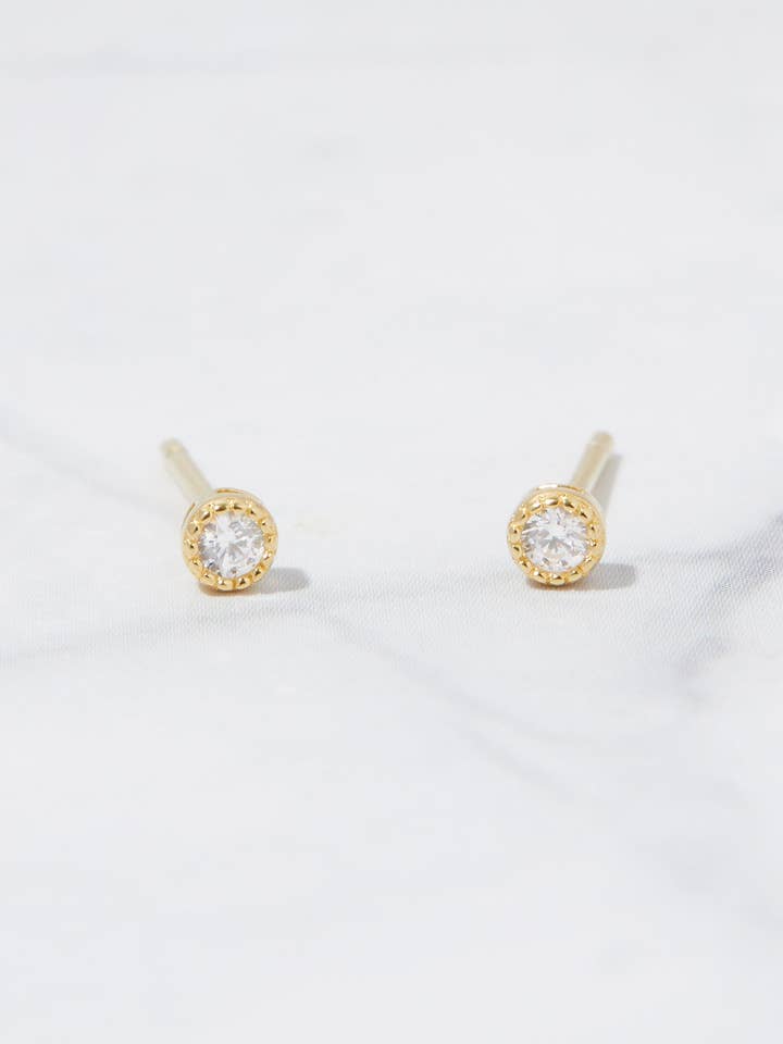 Orecchini a perno con diamanti per la vendita all'ingrosso da parte di Sami Jewels