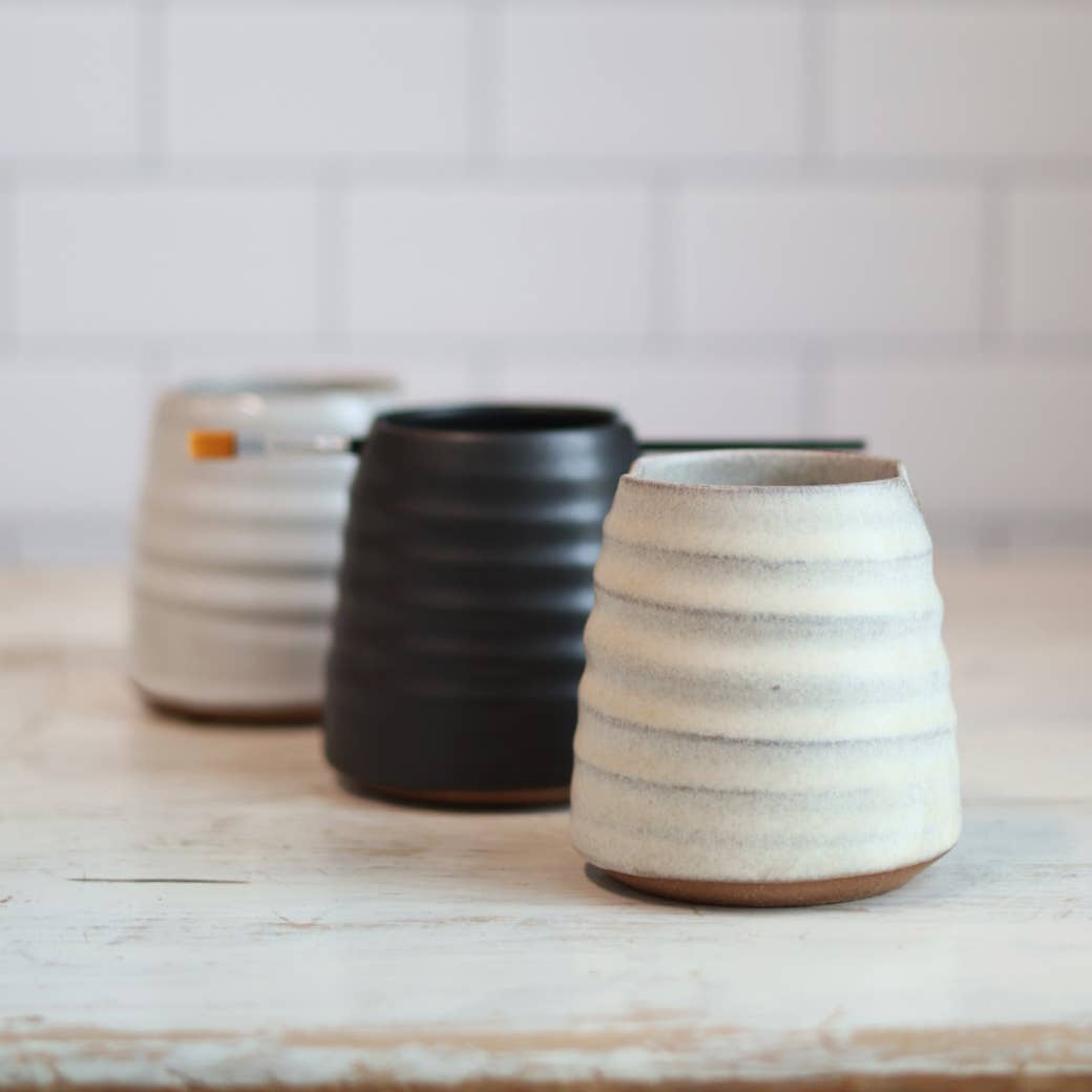 Gravesco Pottery - Wholesale Paint Set - Artist's Brush Cup in 3 Color Options2