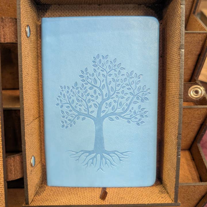 The Nerdy Wolf - Wholesale Journal/Diary - Journal Kit with Glass Dip Pen, Ink, and Wood Gift Box9