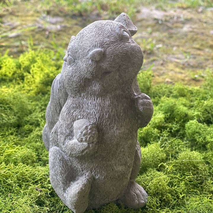 Backyard Stone Art - Wholesale Outdoor Ornament/Decor - Concrete Squirrel Figurine Statue, Squirrel Garden, 4.5"x3"