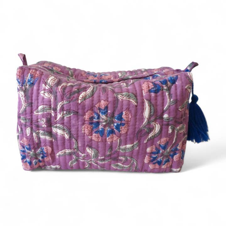 Printed cotton toiletry bag No. 86 for wholesale by Claire Beaugrand