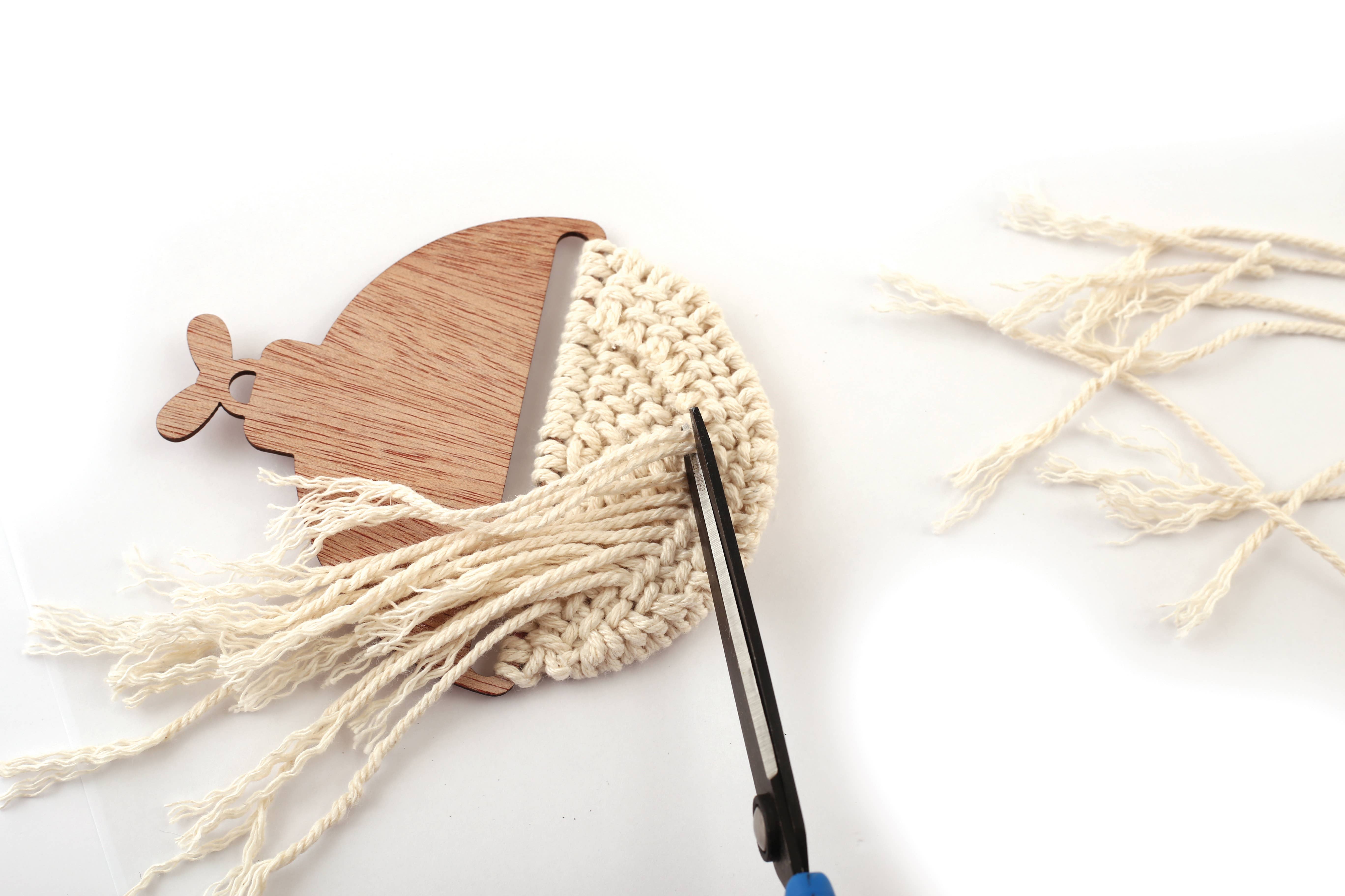 Graine Créative - Wholesale Knitting/Crochet Supplies - MACRAME CHRISTMAS BALL KIT5