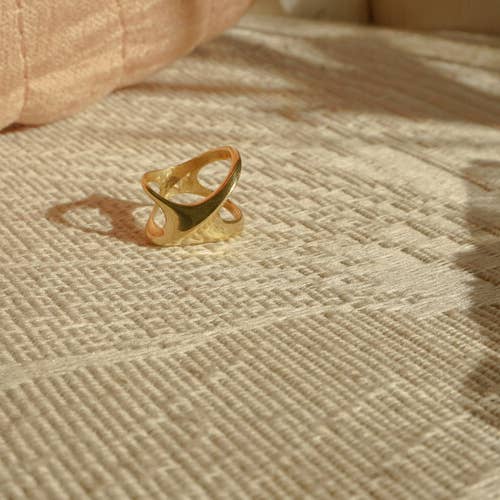 Der Unendlichkeitsring für den Großhandel von Milk and Rose