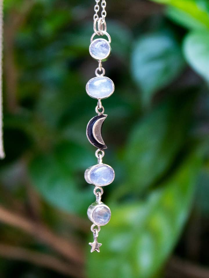 Moonstone Pendant, AP-6842 for wholesale by Ambra Jewels