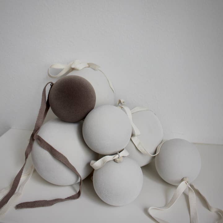 Studio Nordhaven - Wholesale Ornament - Holiday Ornament - Velvety tone, large creme (box of 12)