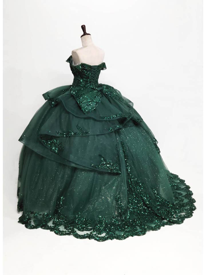 Chicas - Wholesale Dress - Women's - Multilayered Quince Dress With Bow and Sequins CHF306329