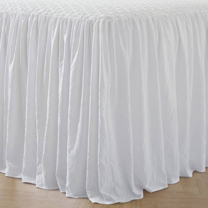 White Rowan Bedspread Set for wholesale on Faire