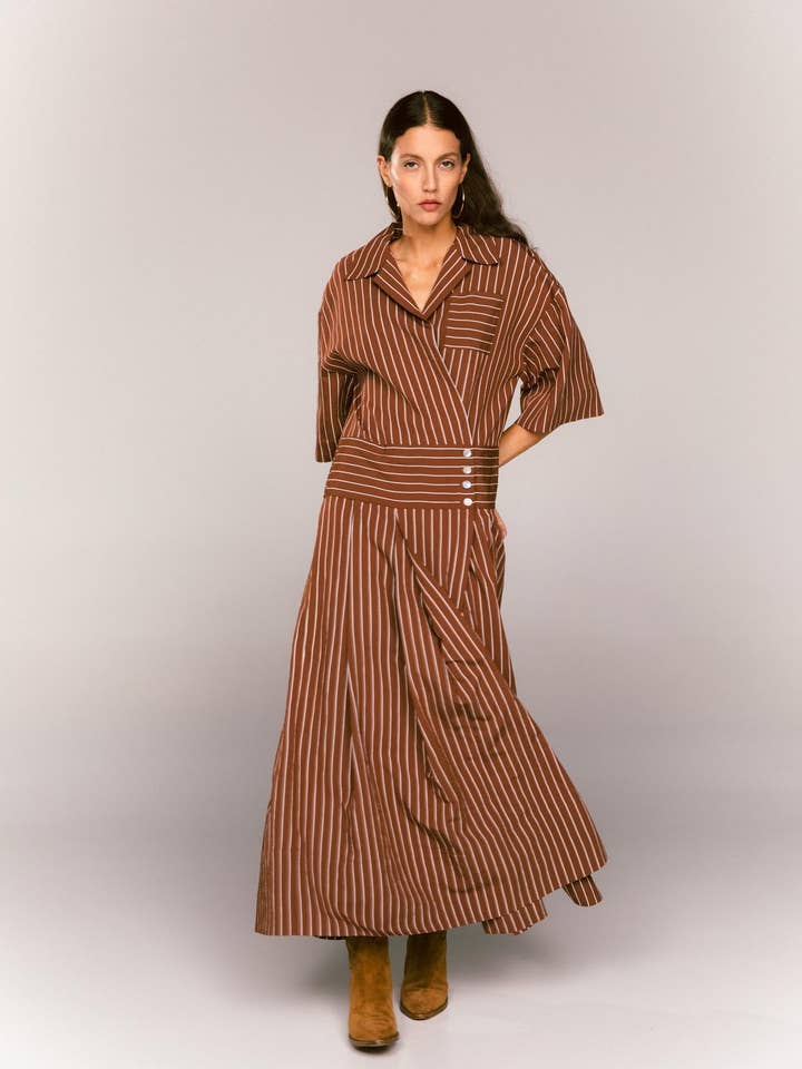 Gestreiftes Kleid mit Knöpfen für den Großhandel von simona bonacci