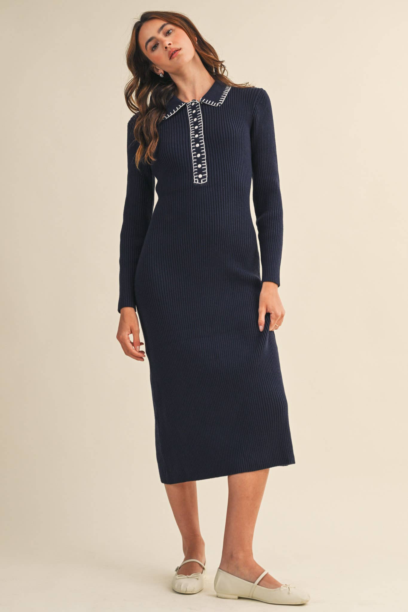 &MERCI - Wholesale Dress - Women's - RIBBED SWEATER MIDI DRESS WITH CONTRAST STITCH MSW112326