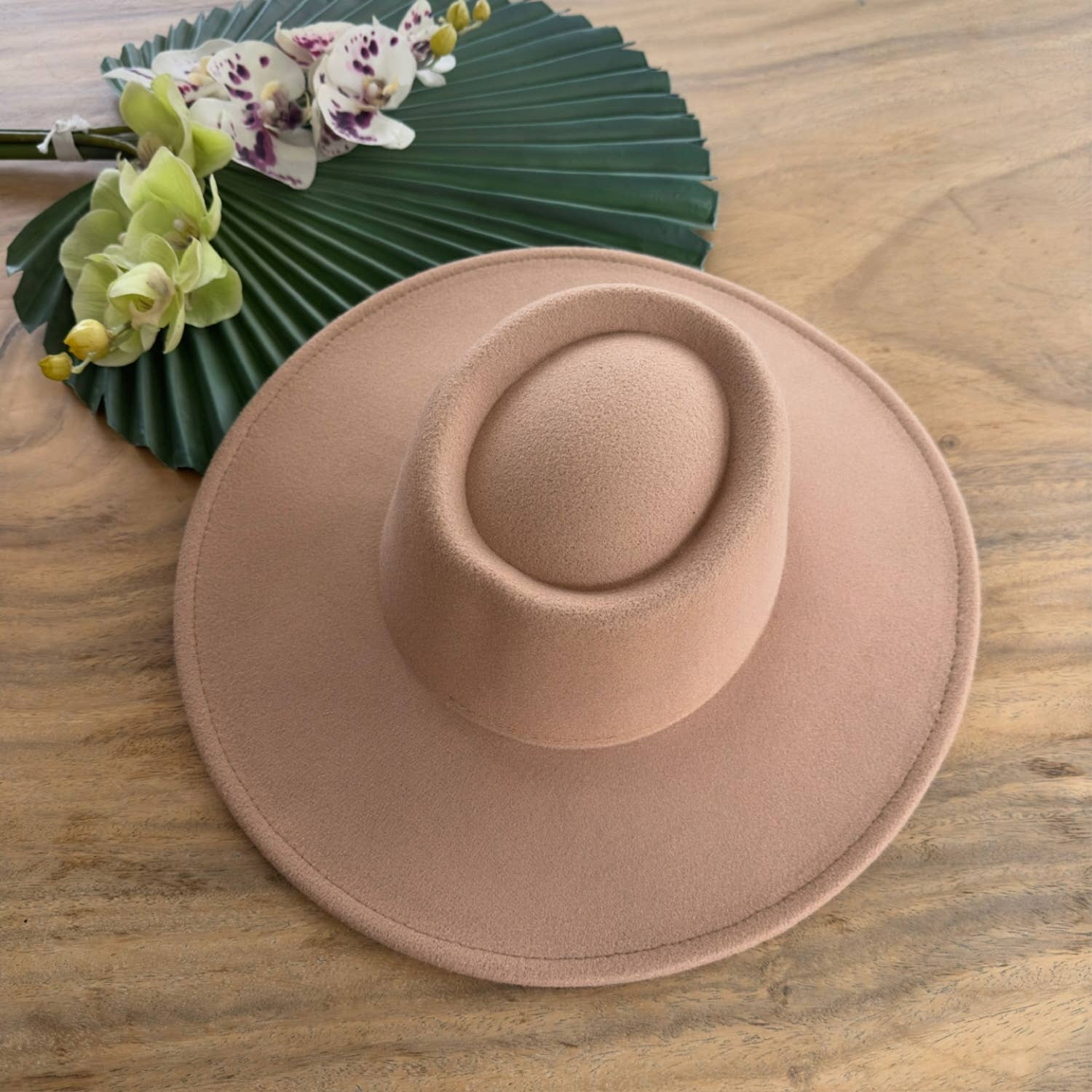 One and Only Accessories - Wholesale Boater Hat - Women's - VEGAN FELT BOATER PREMIUM HAT2