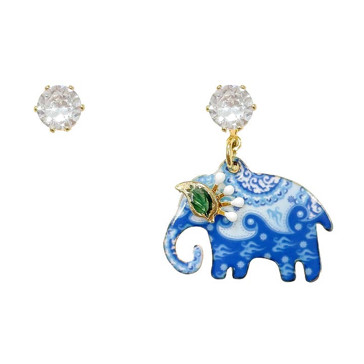 Boucles d'oreilles dépareillées en forme d'éléphant bleu pour la vente par Artynkitsch