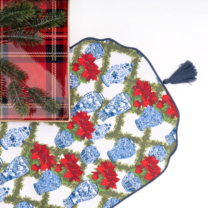 8 Oak Lane - Wholesale Table Runner - Poinsettias Reversible Tassel Table Runner3