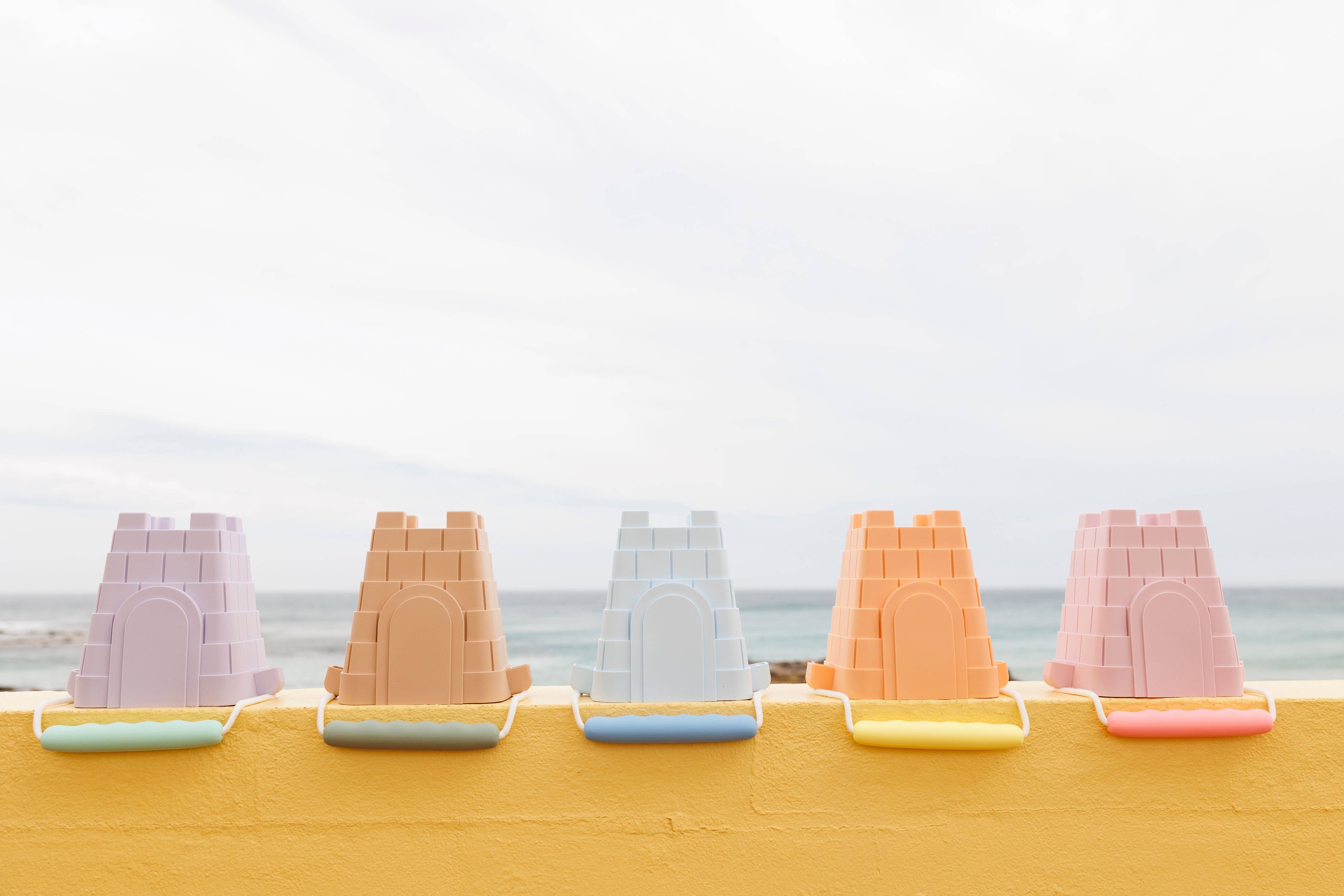 Coast Kids - Venta al por mayor Juguetes de playa/piscina - Niños y bebés - Cubo Clovelly con forma de castillo - nuevo cubo de silicona13