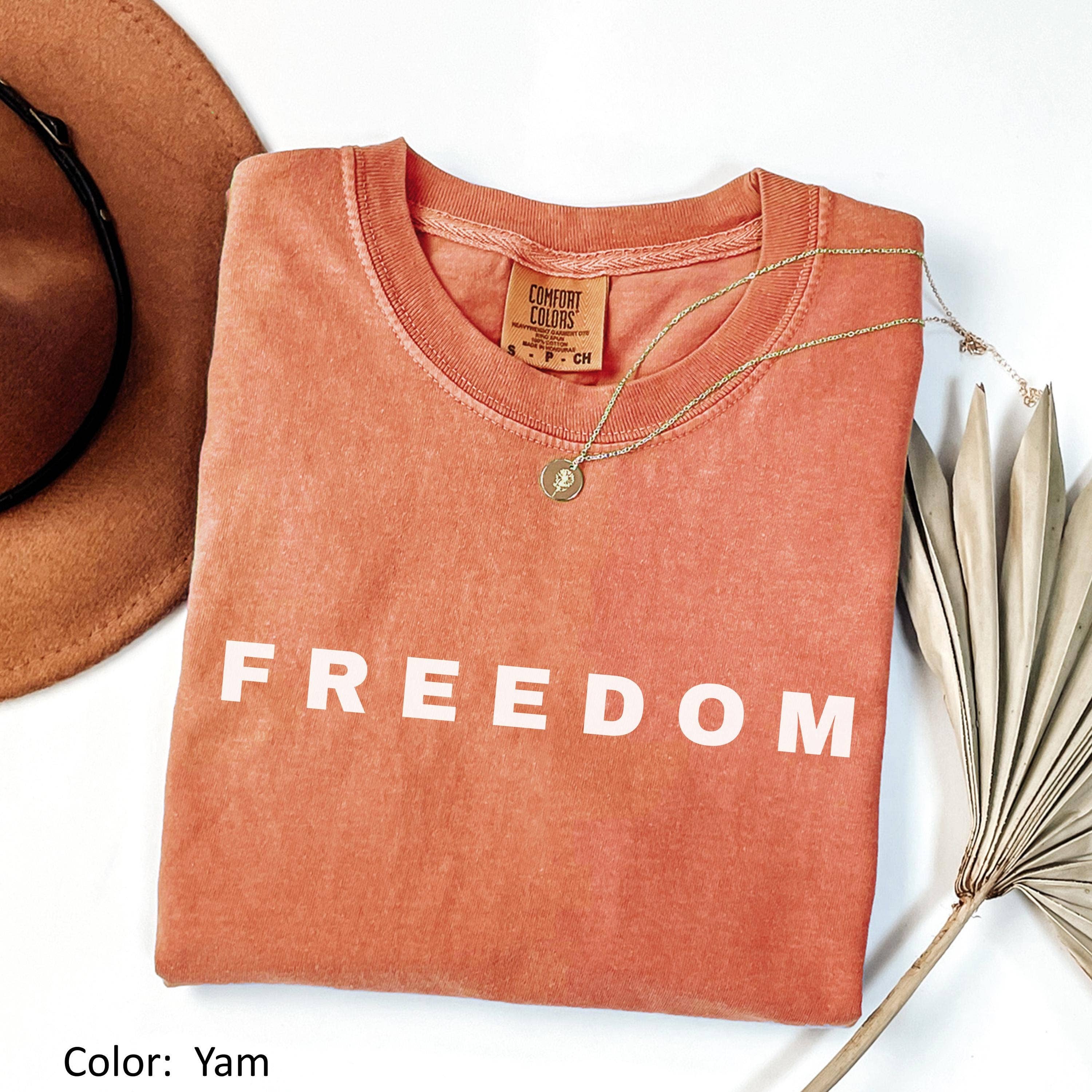 ClevorFit - Vente T-shirt à imprimés – unisexe - T-shirt Charlie Kirk Freedom Comfort Colors, Pull Charlie Kirk4