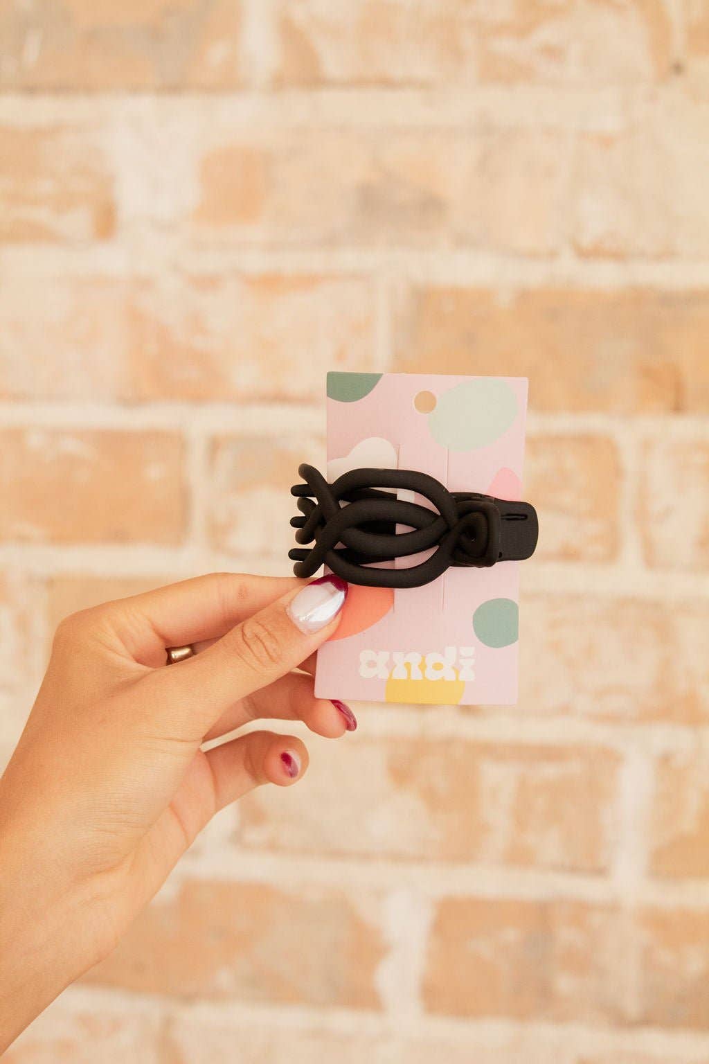 Shop Andi - Wholesale Hair Clip - Women's - Overlapping Flat Claw Clip0