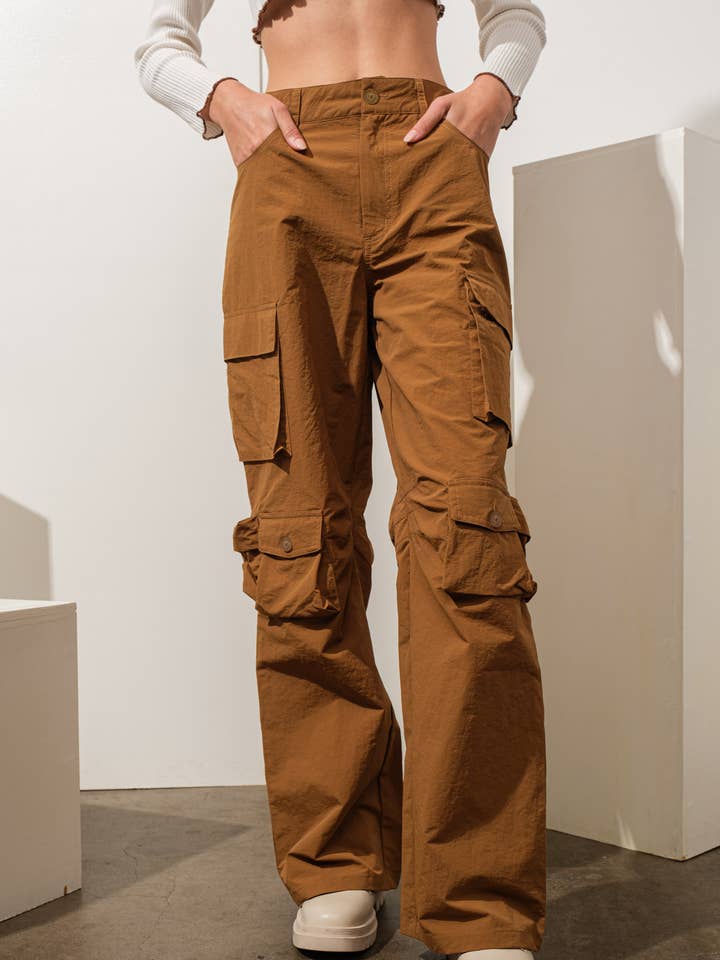 PANTALONES CARGO DE NYLON CON BOLSILLOS para venta al por mayor de Hesperus