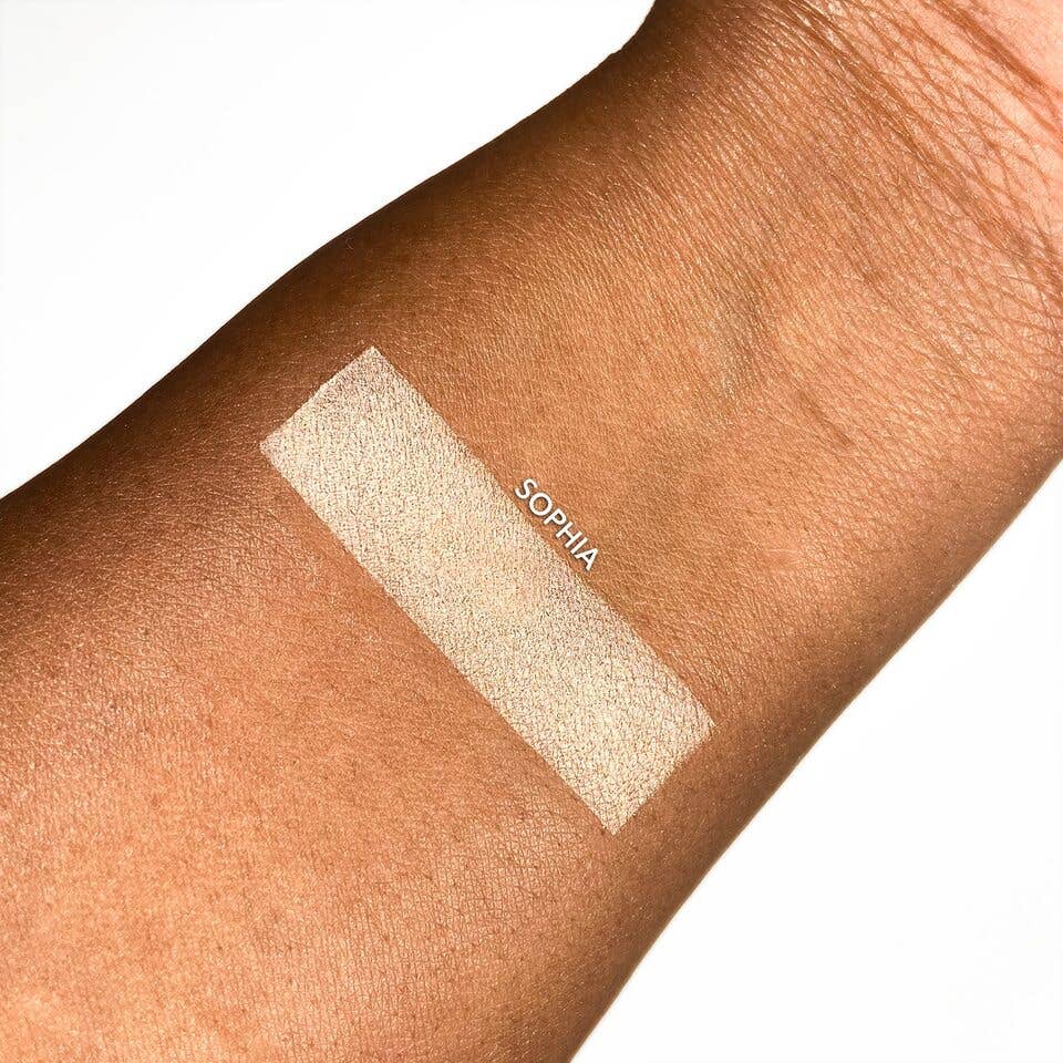 Beauty Goddess – wholesale Makeup highlighter – Gerard Cosmetics Star Powder Highlighter Sophia2