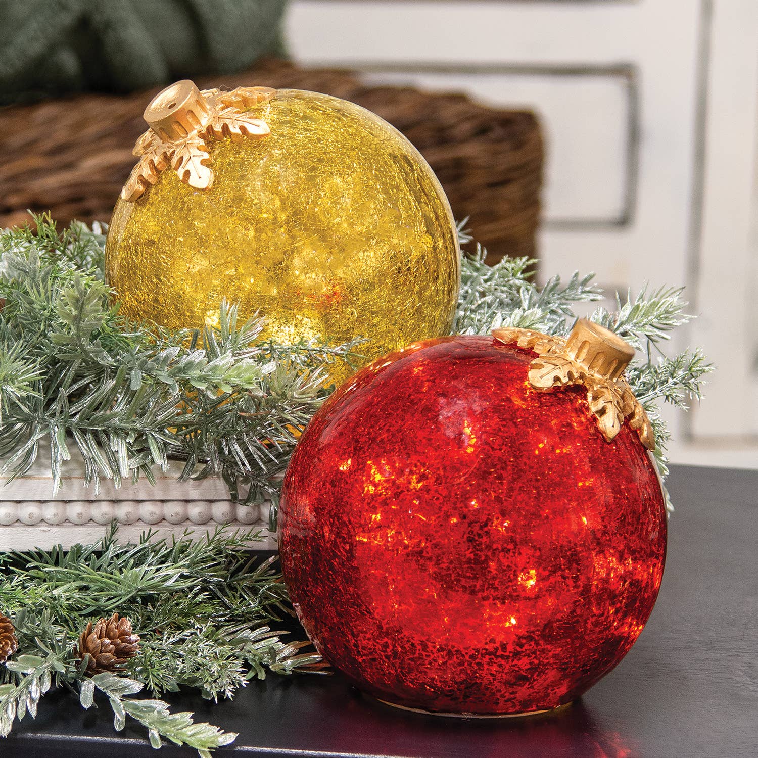 Col House Designs – Großhandel Verzierung – Geknisterte rote Glas-LED-Timer-Glühbirnenverzierung2