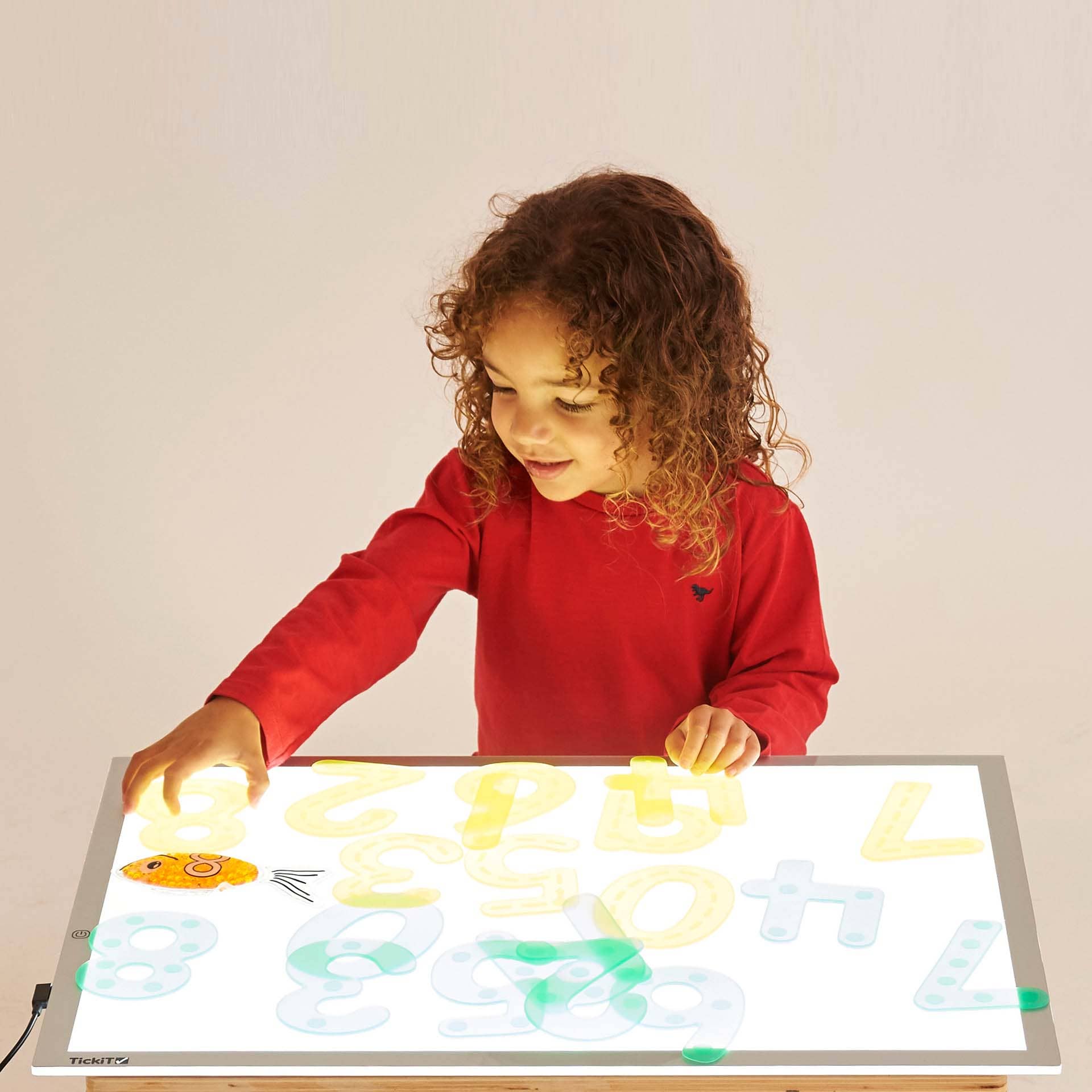 Commotion (Europe) BV - Wholesale Desk Light - Kids - A2 Light Panel1