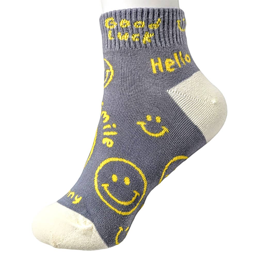Sensibling Corp. - Wholesale Socks - Women's - 10Pairs - Smile Hello Good Luck Message Patterned Socks
3