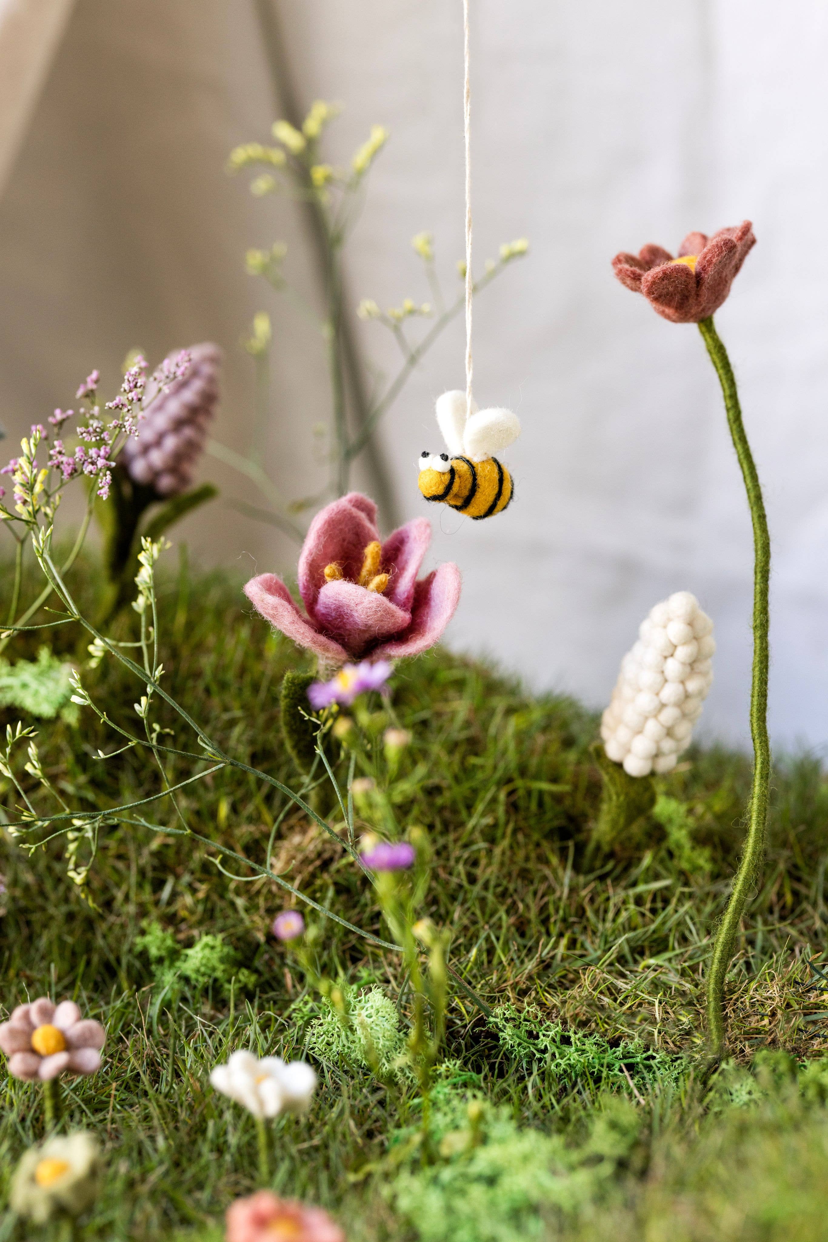 Gry and Sif - Vente Lots de décorations - Abeilles - Lot de 31