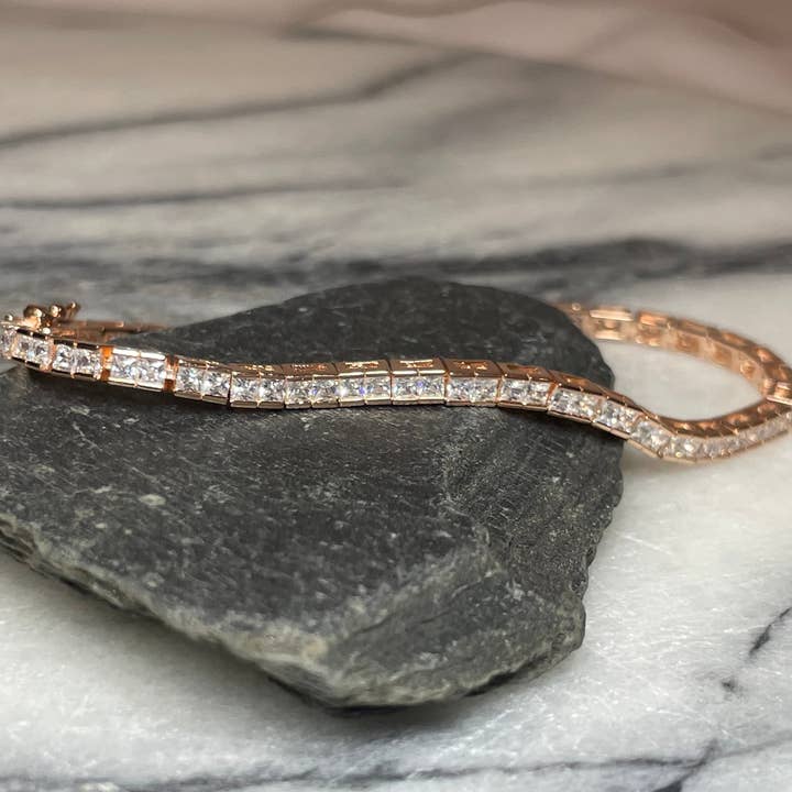 Bracciale Eternal Love per la vendita all'ingrosso da parte di Gravie's