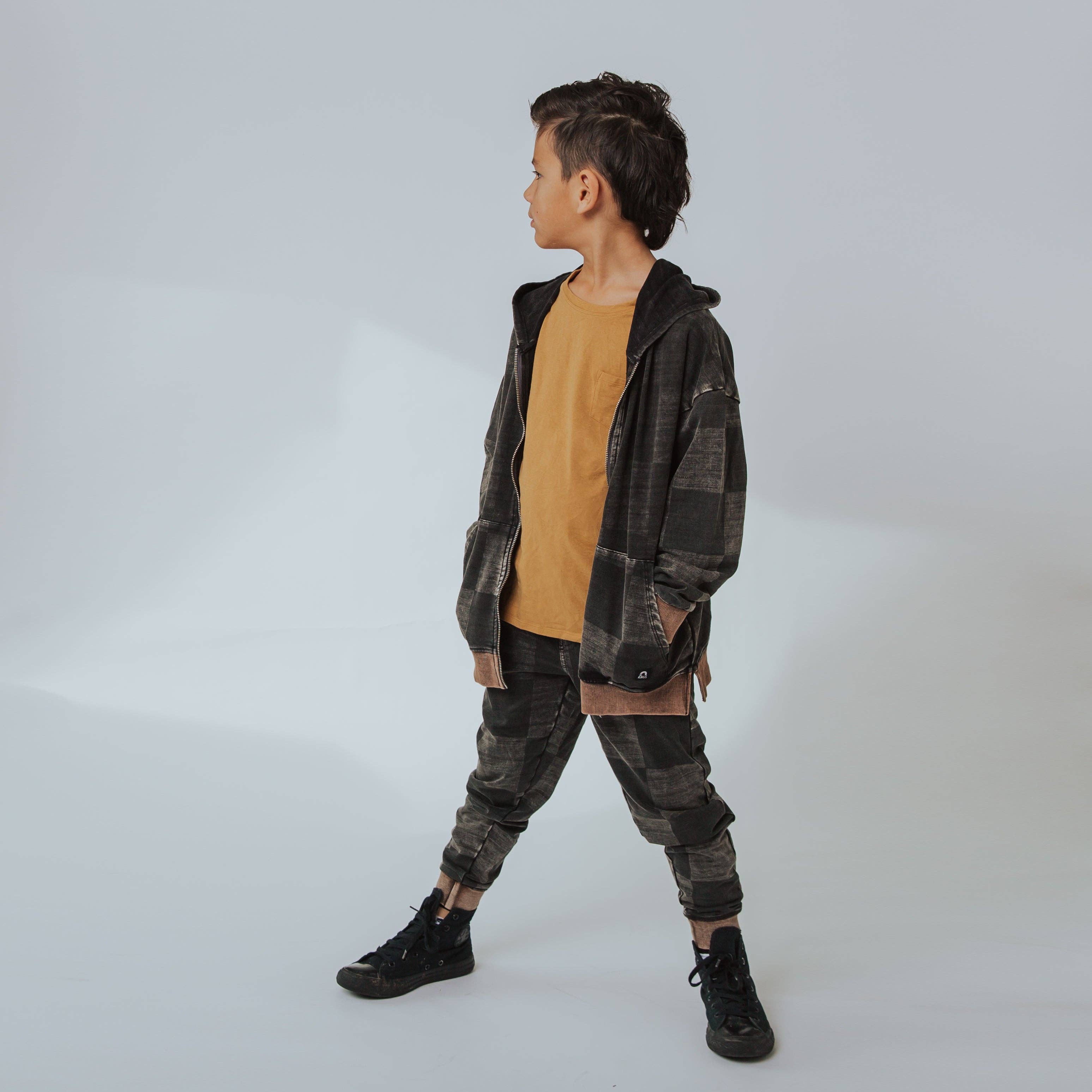 RAGS – wholesale Lounge sweatpants/jogging bottoms – Kids – Relaxed Fit Joggers - Washed Black Denim Check4