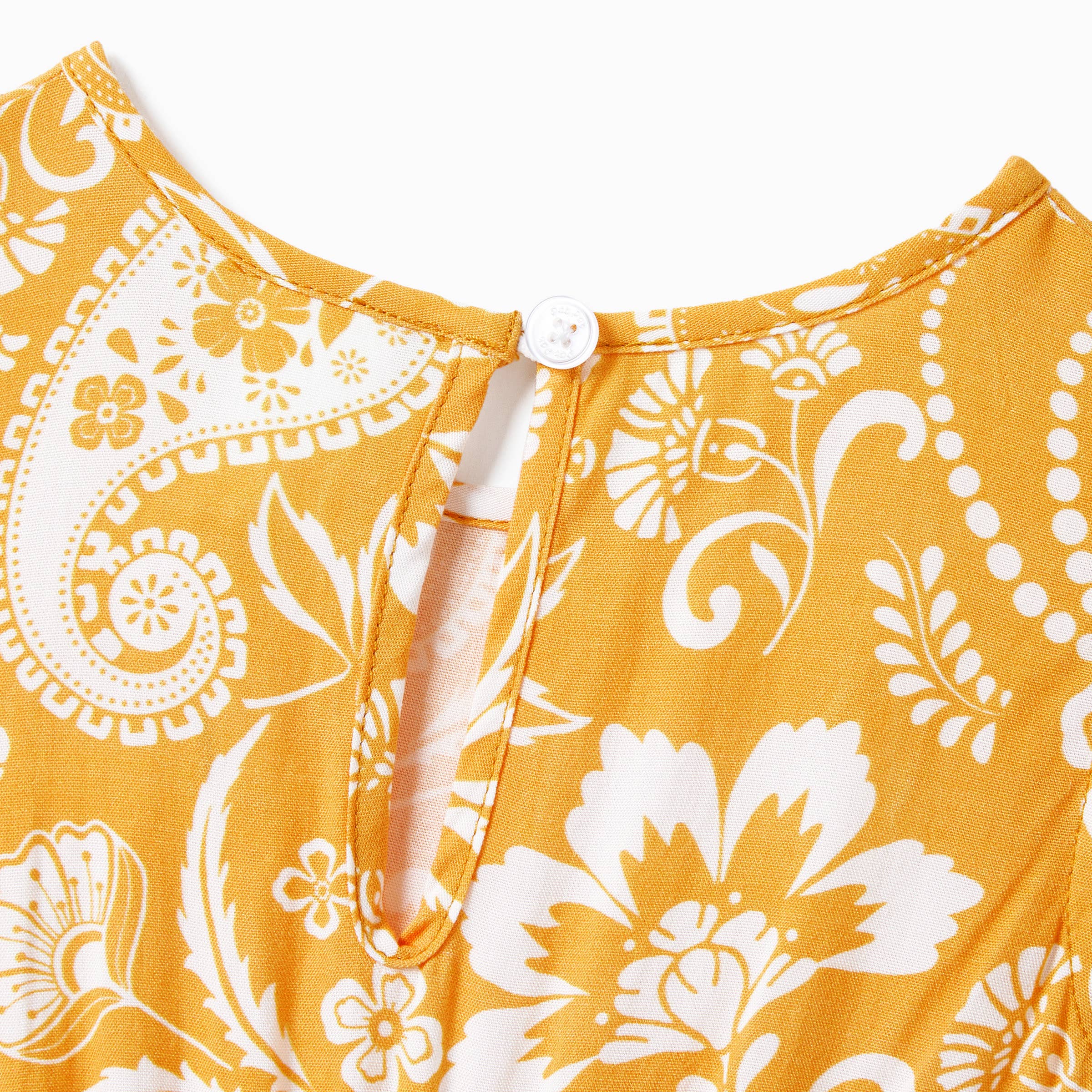 Giallo Maglietta a righe gialle abbinata per la famiglia PatPat & Vestito Paisley in vendita all'ingrosso su Faire13