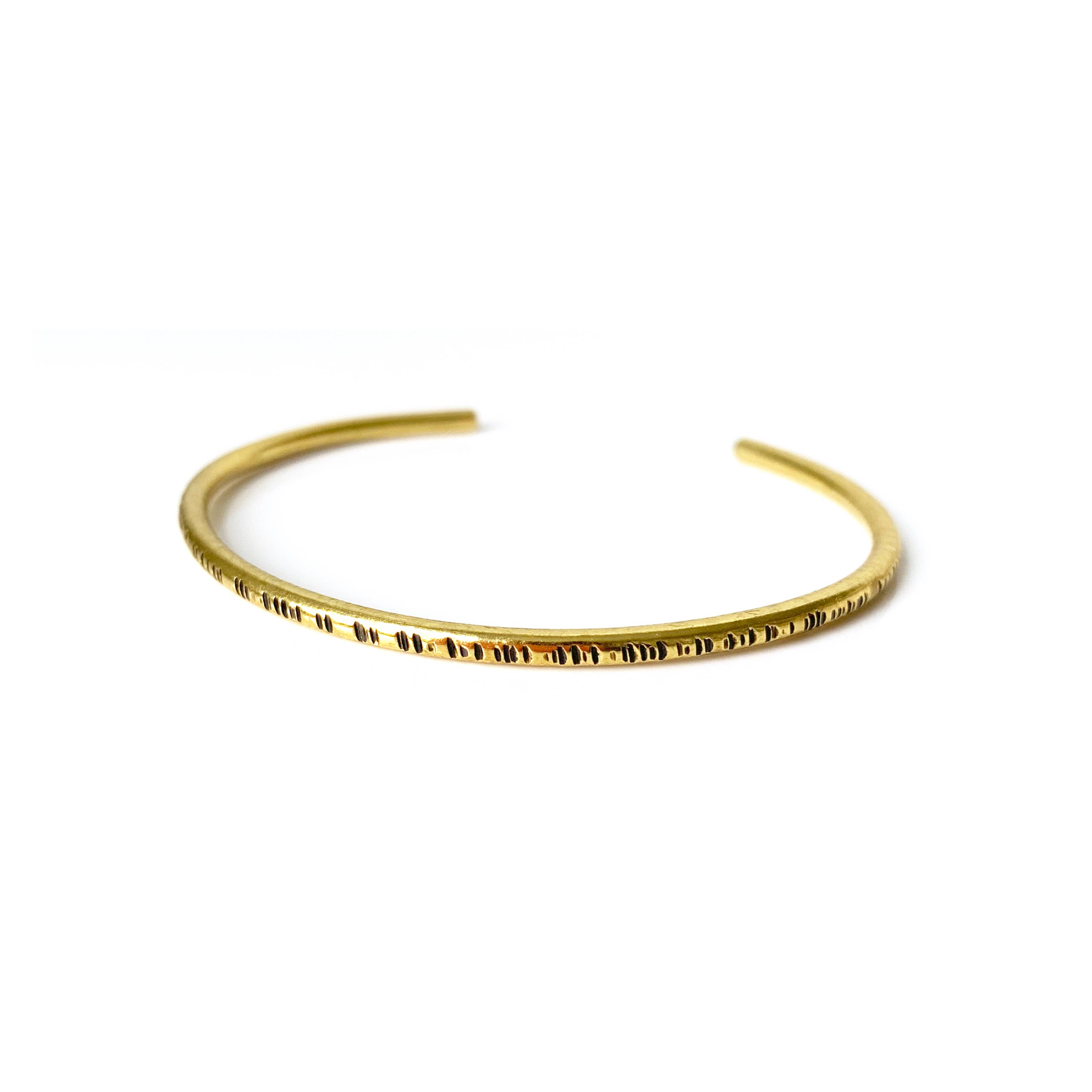 Goldeluxe Jewelry - Wholesale Cuff Bracelet - Notch Cuff0