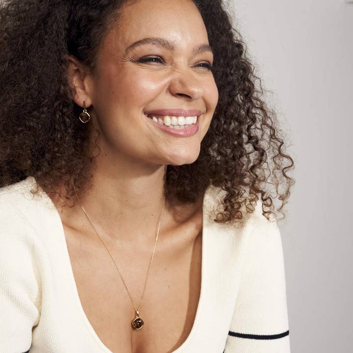 Gecko Jewellery - Wholesale Knopjes/oorstekers - Kussengeslepen oorbellen van gerookt topaz-kristal met druppelvormige oorknopjes3