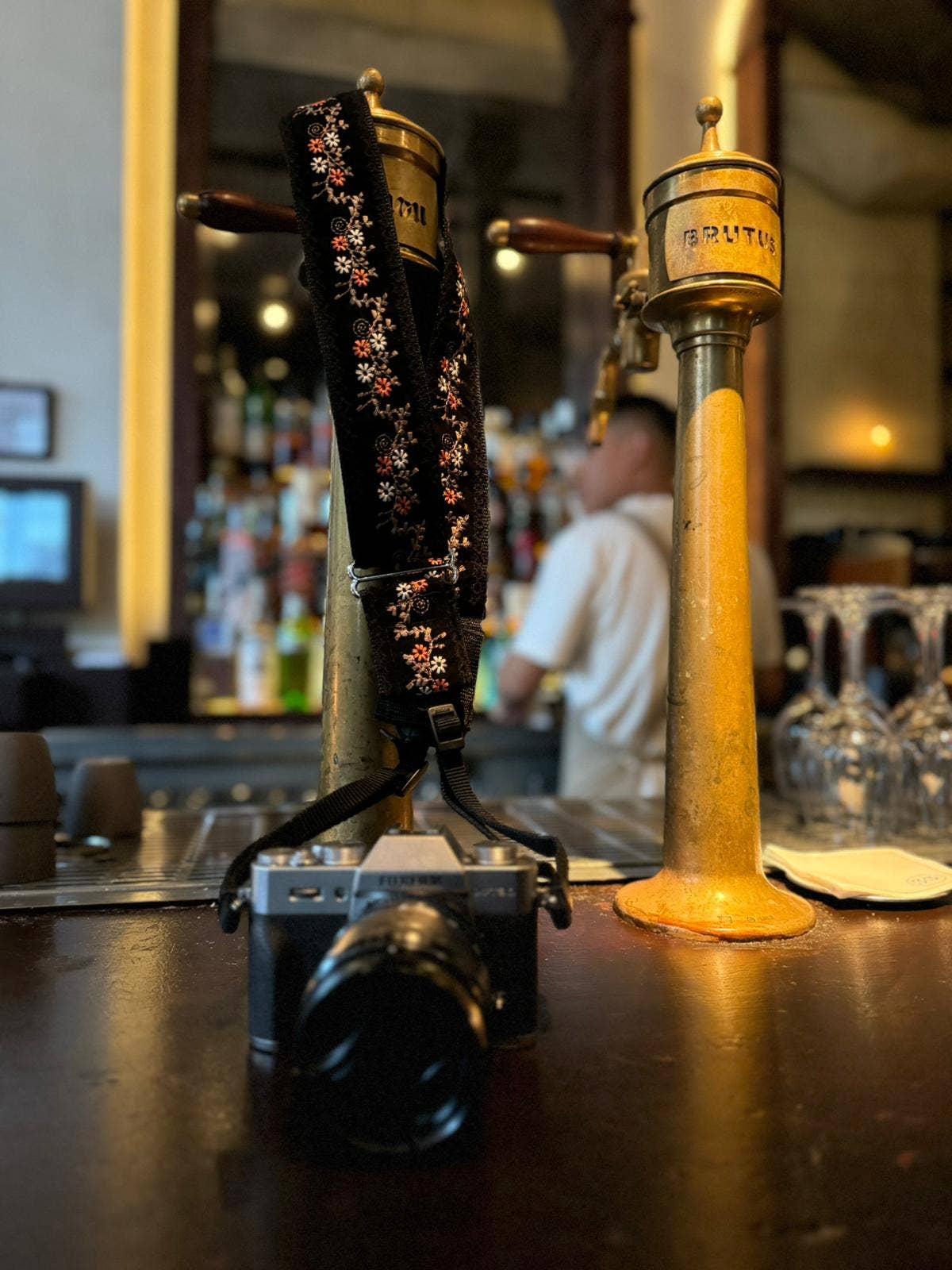 hundsfutter - Wholesale Camera Strap - Gabriela camera strap5