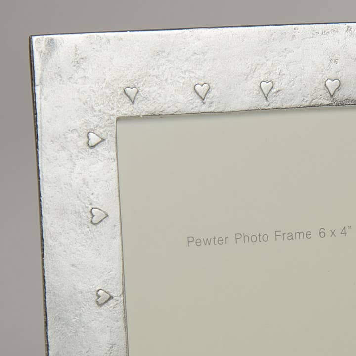 Lancaster and Gibbings - Wholesale Picture Frame - Hearts Hand Cast Pewter Photo Frame6