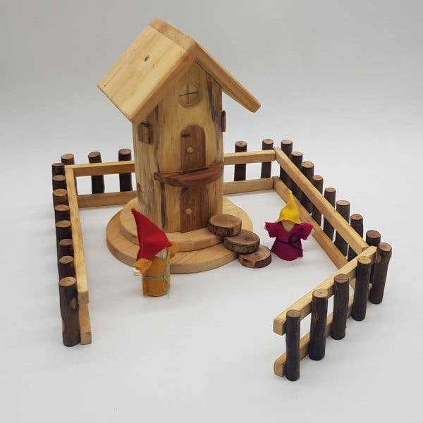 Q Toys – wholesale Träleksak - Barn – Gnome Play House3