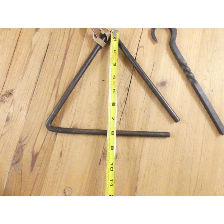 Midwest Craft House - Wholesale Bell - HAND FORGED TRIANGLE / CHUCKWAGON DINNER BELL
