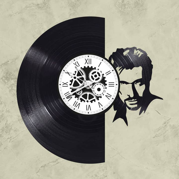 Klok van Johnny Hallyday vinylplaat 33 rpm voor wholesale door L'atelier d'Ombeline