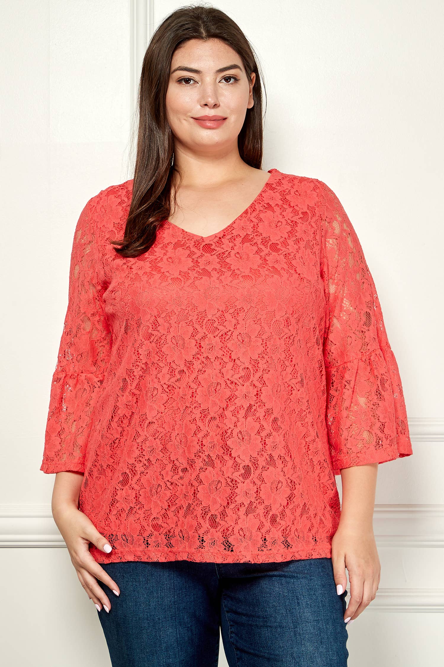 Winslow Collection – wholesale Blouse – Women’s – PLUS SIZE V- NECK ELBOW SLEEVE LACE TOP G9018250PX3