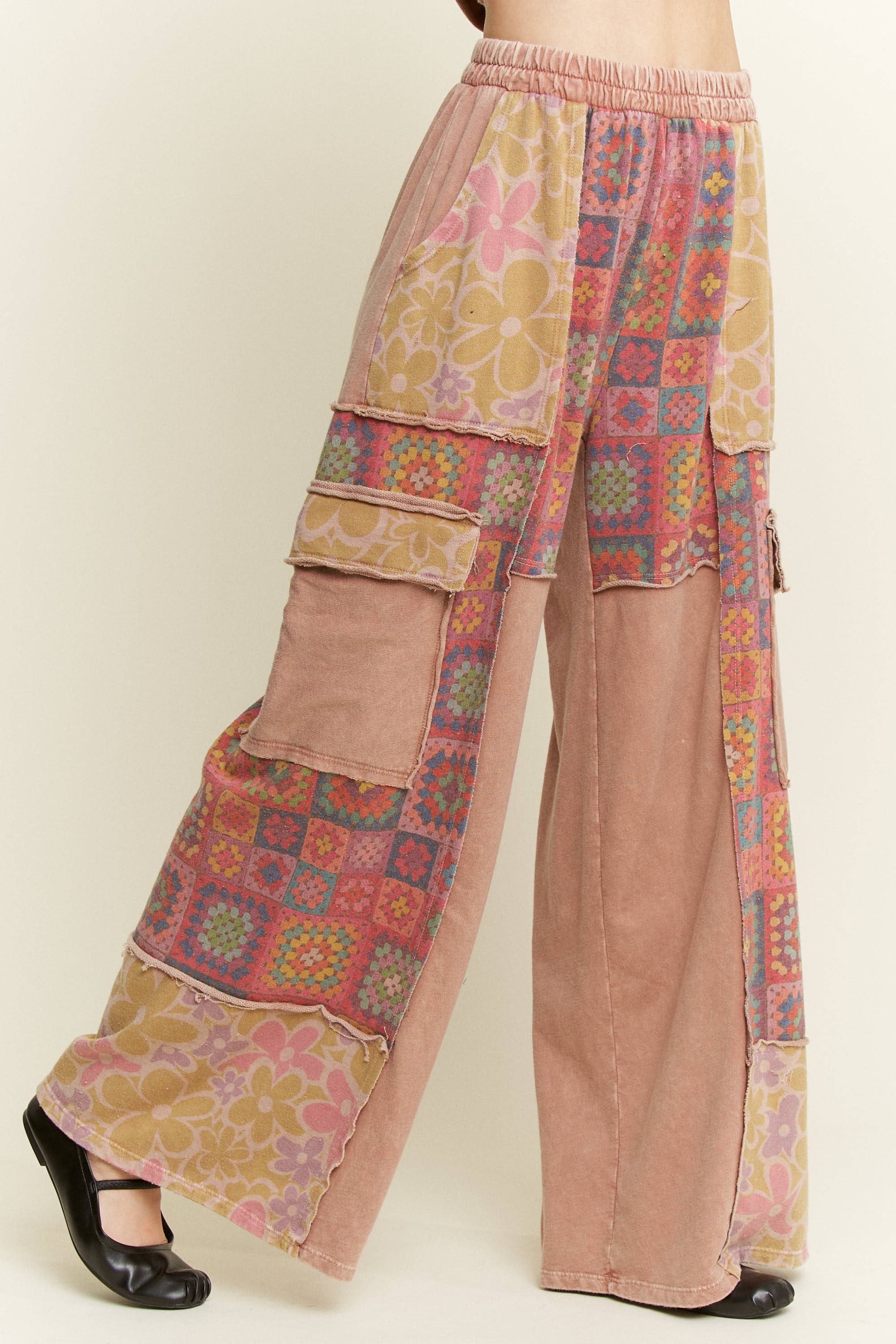 J.Her - Wholesale Pants - Women's - MineralWash Boho Crochet Floral Printed Pants HP575824