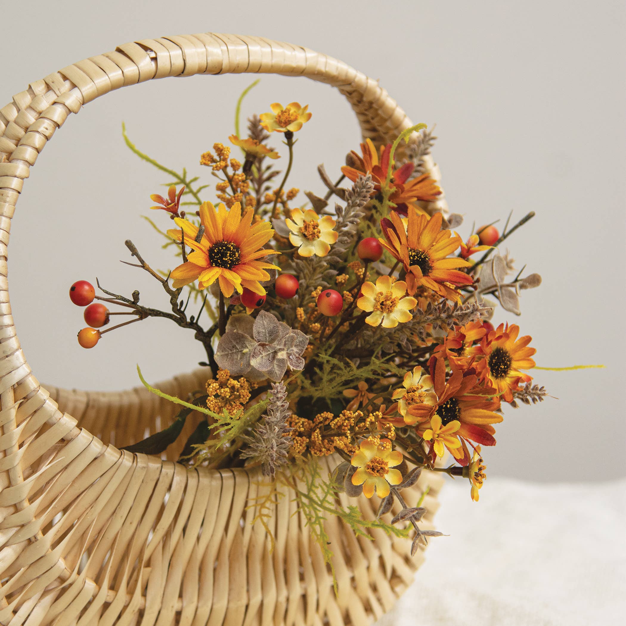 Saybrook Lane - Vente Plantes artificielles - Bouquet de marguerites de récolte et de bébé eucalyptus - 10"1