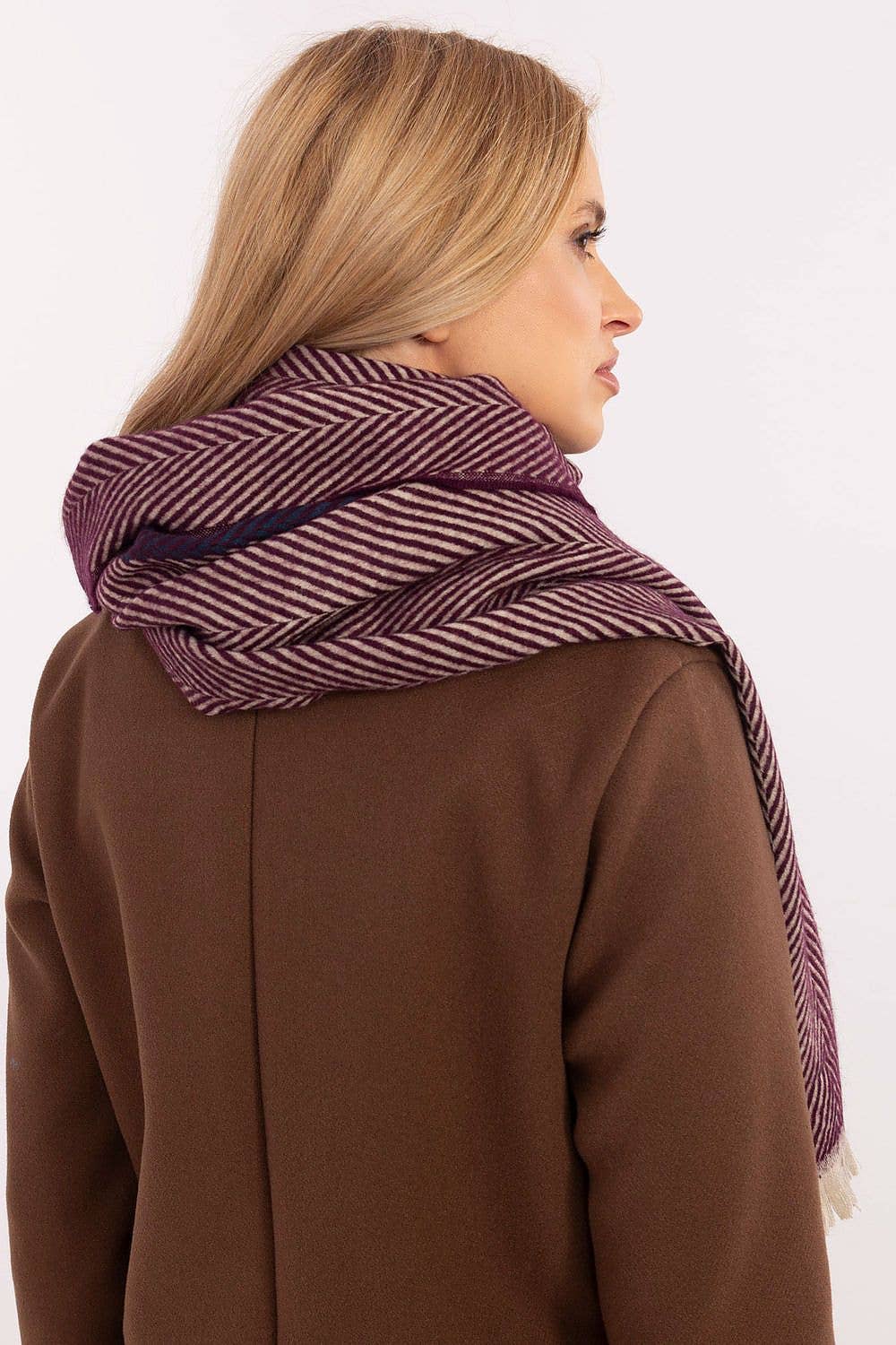 Lieber Deem Marktplatz - Wholesale Scarf - Women's - Scarf Model 206037 AT2
