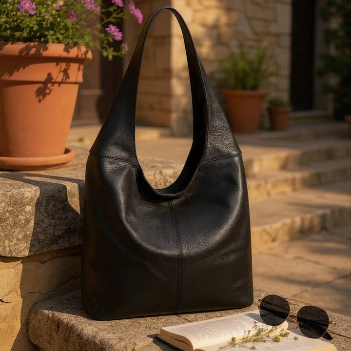Gina Nero Ledertasche und andere Ergebnisse für ginkgo maren im Großhandel. Kostenlose Rücksendungen und 60-Tage-Zahlungsziel auf Faire im Trend auf Faire.