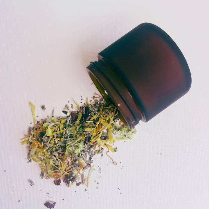 Womb Water Bath Soak: Postpartum Sitz Soak for wholesale by Woodknots + Whimsy