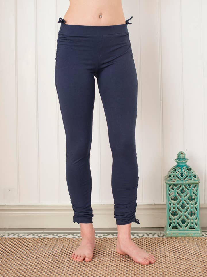 Pantaloni Pigeon blu scuro per la vendita all'ingrosso da parte di pawpawyogawear