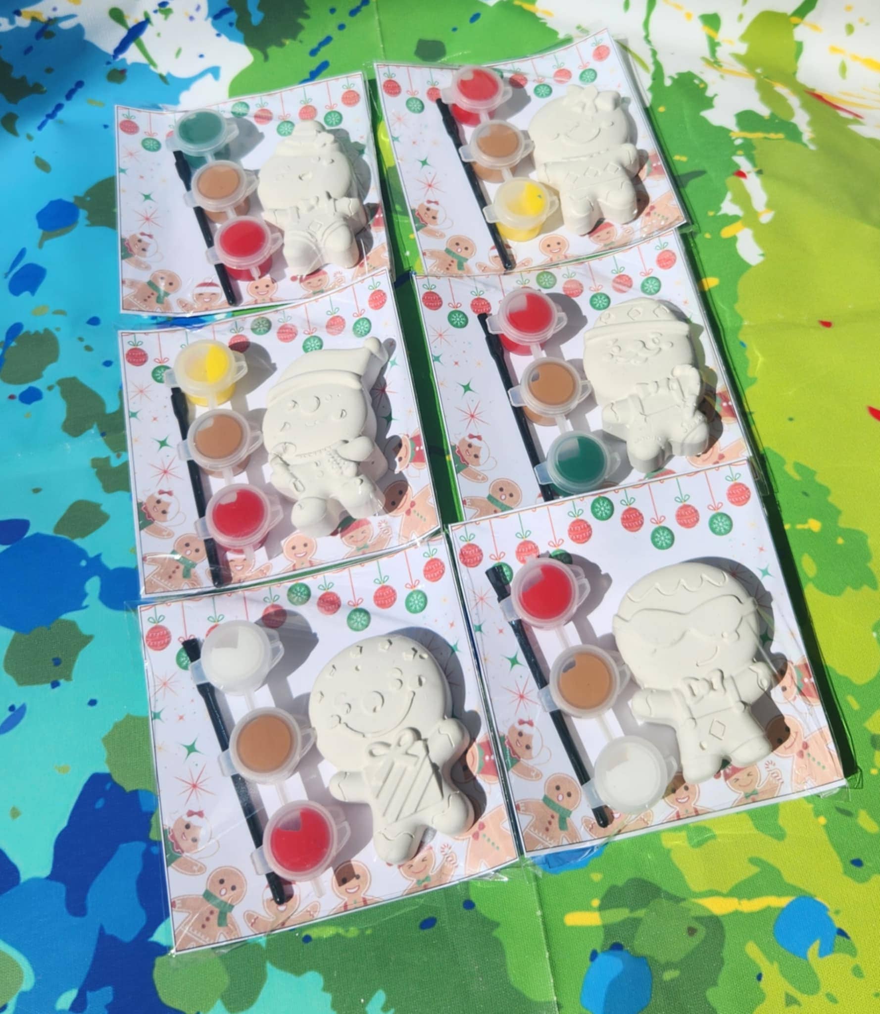 Snazzy Crayons - Wholesale Party Favor - Gingerbread Mini Paint Kits - Party Favors - Christmas Party6