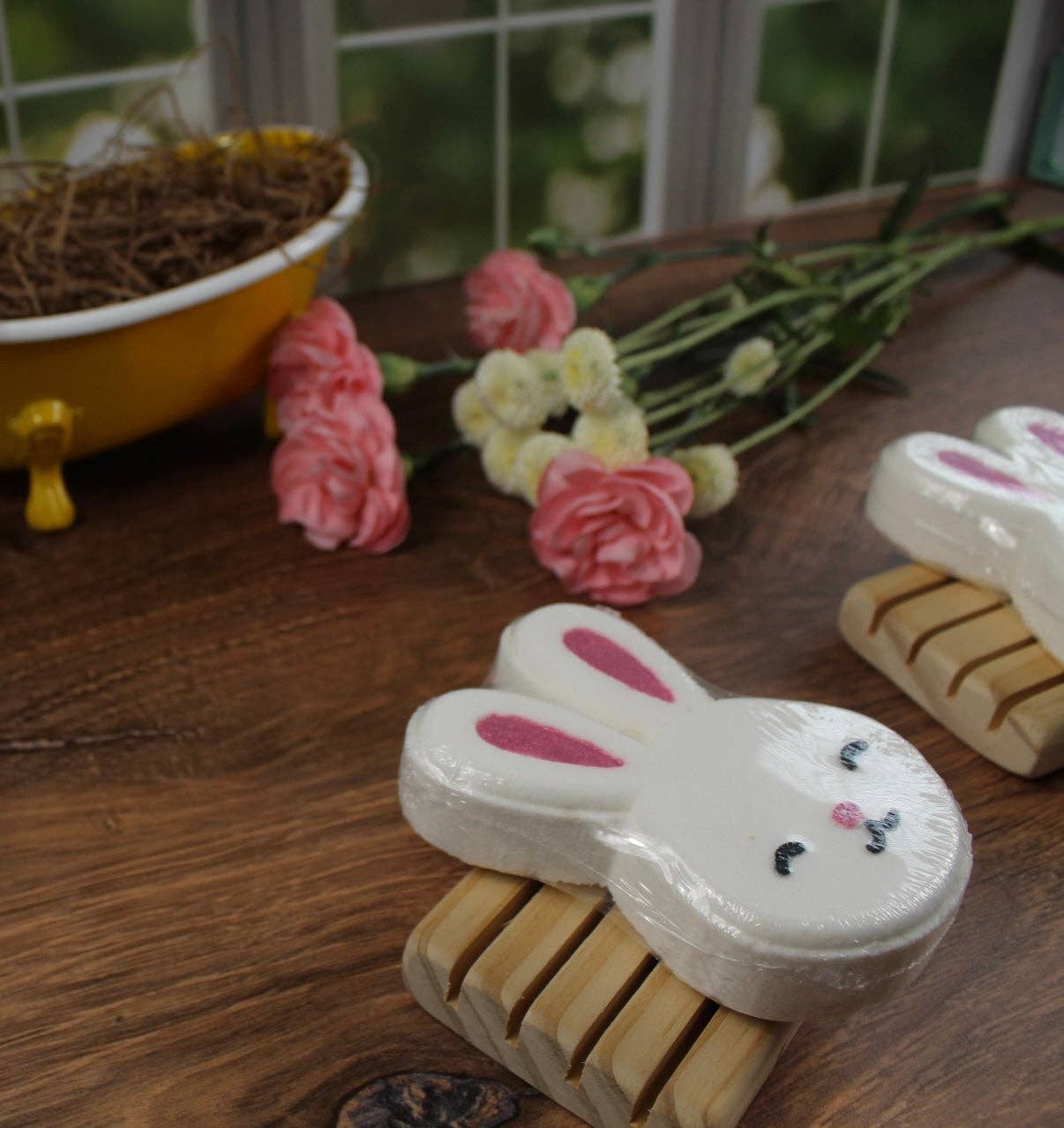 Wicked Bubbles LLC - Wholesale Bath Bomb/Fizz - Bunny Bath bomb - 5.5 oz - Fairy Dust Scent11